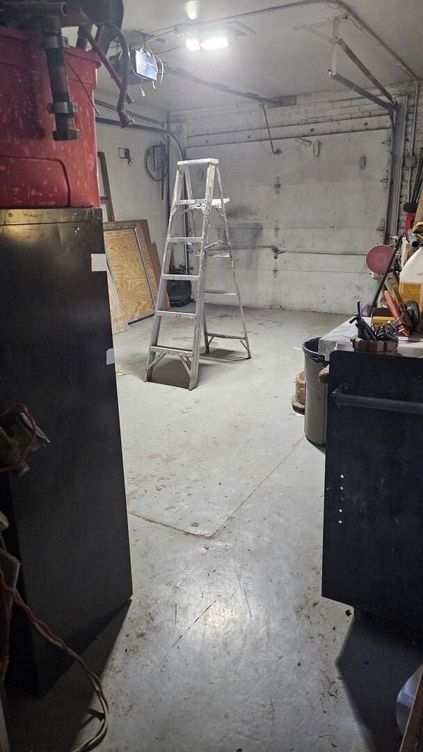 2536 S Avers Ave, Chicago, IL 60623 - view of garage
