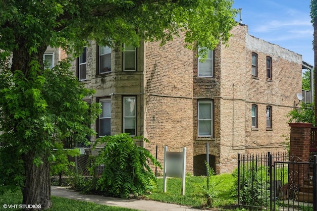 6621 S Marquette Dr, Chicago, IL 60637 - photo 5