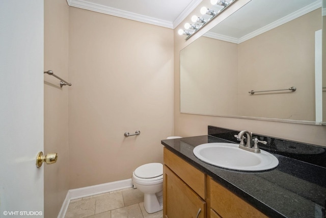 1508 W Pratt Blvd Unit 2C, Chicago, IL 60626 - bathroom with vanity and ornamental molding