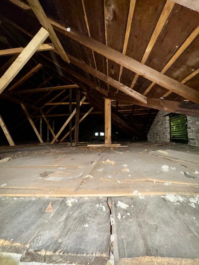 2925 W Eastwood Ave, Chicago, IL 60525 - view of unfinished attic