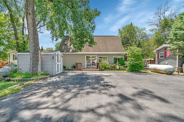 168 Fossil Cove Ln, Wilmington, IL 60481 - photo 2