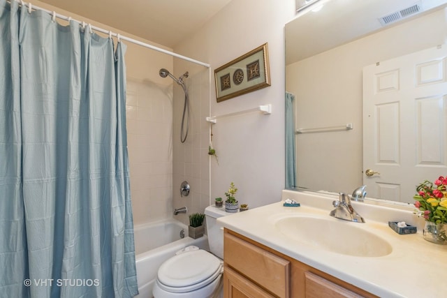 976 Enfield Dr, Northbrook, IL 60062 - bathroom featuring shower / bath combo with shower curtain and vanity