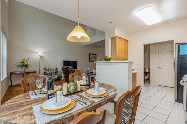 976 Enfield Dr, Northbrook, IL 60062 - dining space with light tile patterned floors and baseboards