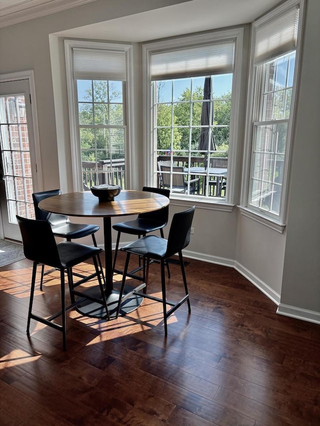 17 Harborside Way, Hawthorn Woods, IL 60047 - dining area featuring dark wood-style flooring and crown molding