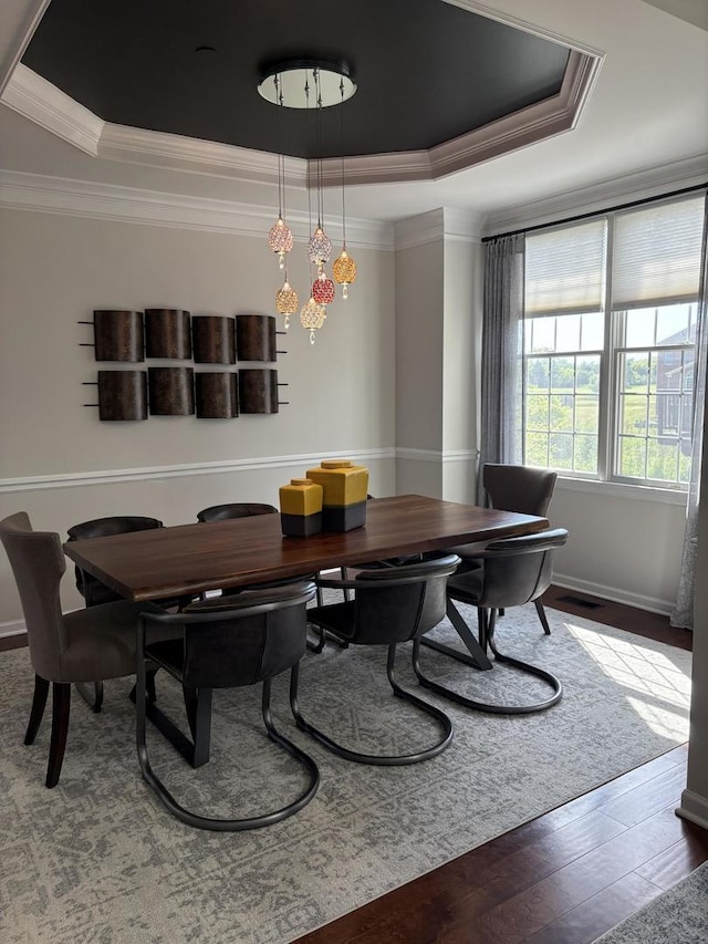 17 Harborside Way, Hawthorn Woods, IL 60047 - dining area with a raised ceiling, crown molding, and wood finished floors