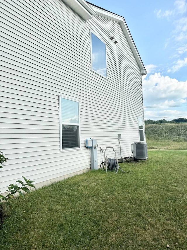 5 Boathouse Rd, Pingree Grove, IL 60140 - view of side of property featuring a yard and a central air condition unit