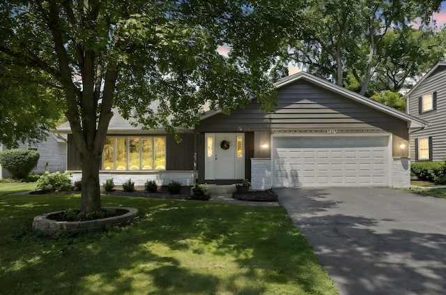 1410 S Main St, Wheaton, IL 60189 - photo 1
