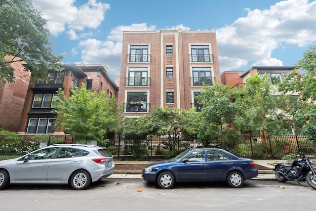 927 W Agatite Ave Unit 1S, Chicago, IL 60640 - photo 1