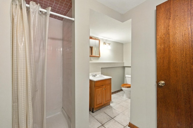 3664 E 2619th Rd, Sheridan, IL 60551 - full bath featuring vanity, tiled shower, and tile patterned floors