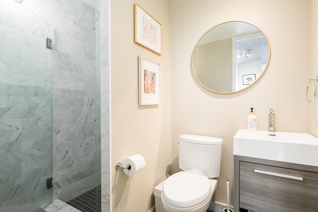 345 W Fullerton Pkwy Unit 1706, Chicago, IL 60614 - bathroom with vanity and a shower stall