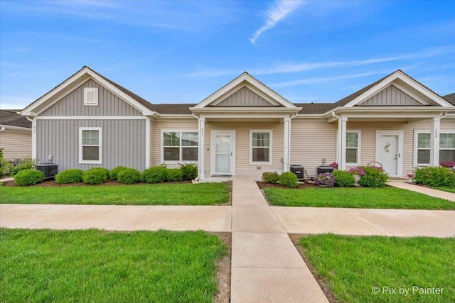 231 S Walnut St, Cortland, IL 60112 - photo 1