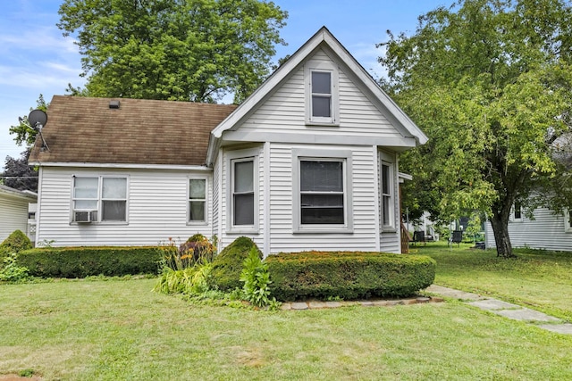 407 S Main St, Grant Park, IL 60940 - photo 1