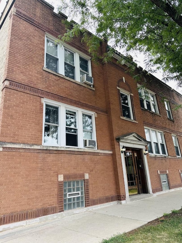 3514 N Lawndale Ave Unit 2, Chicago, IL 60618 - view of building exterior featuring cooling unit