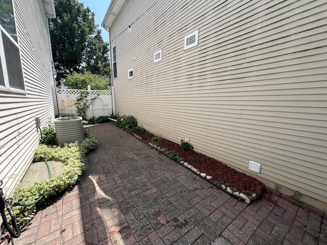 163 Mountain Laurel Ct, Romeoville, IL 60446 - view of patio / terrace