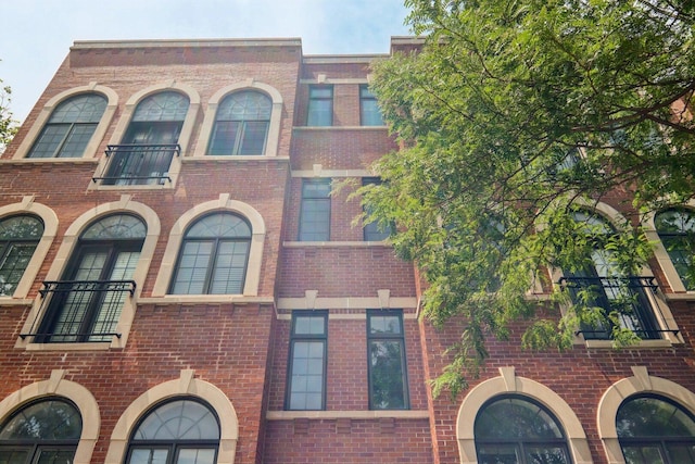 3234 N California St Unit 3S, Chicago, IL 60618 - view of building exterior