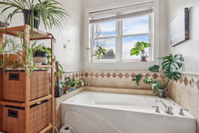 3234 N California St Unit 3S, Chicago, IL 60618 - full bath with a bath, healthy amount of natural light, tile walls, and a wainscoted wall