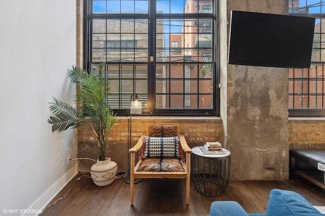 17 N Loomis St Unit 1C, Chicago, IL 60607 - living area featuring wood finished floors and baseboards