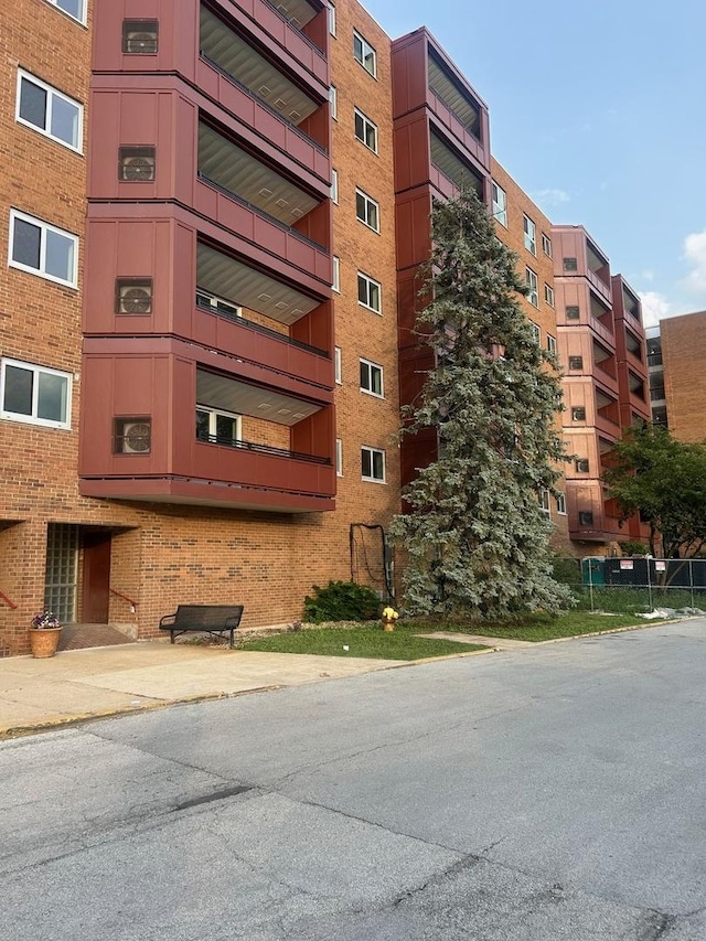 200 Park Ave Unit 634, Calumet City, IL 60409 - view of apartment building / complex