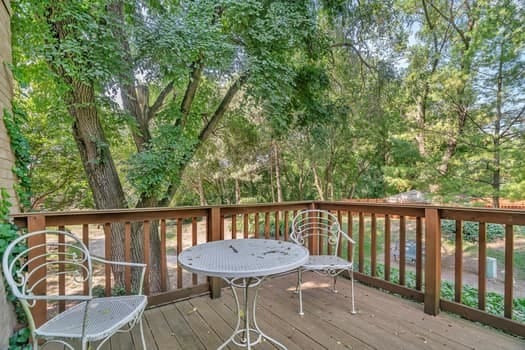 16620 Grants Trl, Orland Park, IL 60467 - view of wooden terrace