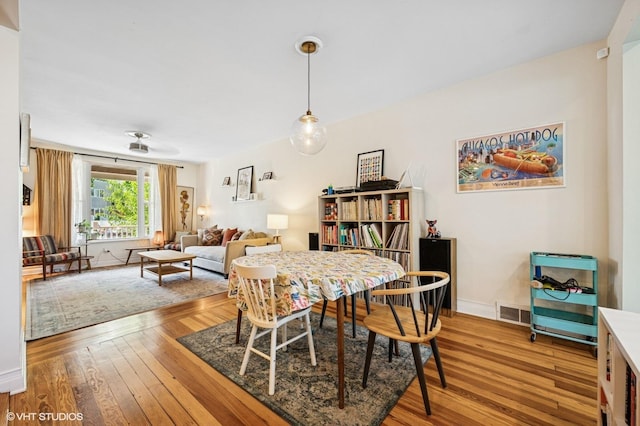 3067 N Gresham Ave, Chicago, IL 60618 - photo 5