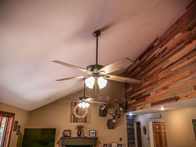 26 N Deer Lk, Villa Grove, IL 61956 - detailed view of ceiling fan
