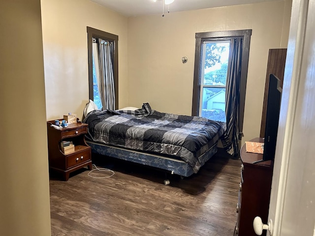 2603 3rd St, Peru, IL 61354 - bedroom featuring wood finished floors