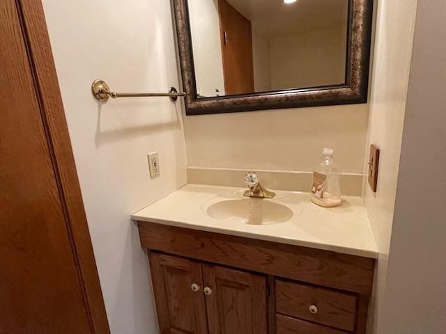 512 Tana Ln, Joliet, IL 60435 - bathroom with vanity