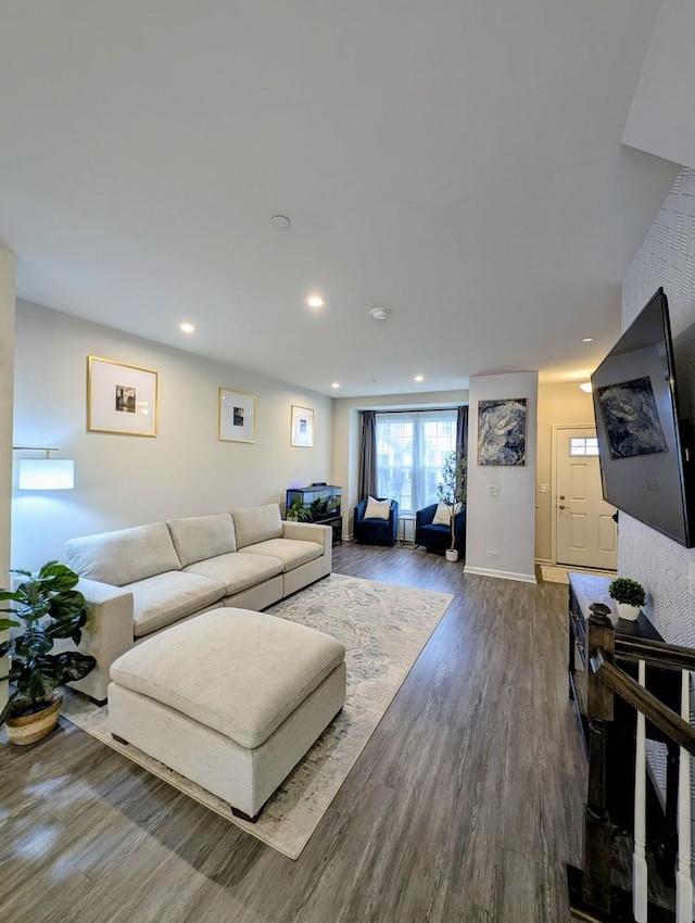 63 Nicholas Dr W, Des Plaines, IL 60016 - living room featuring wood finished floors and recessed lighting