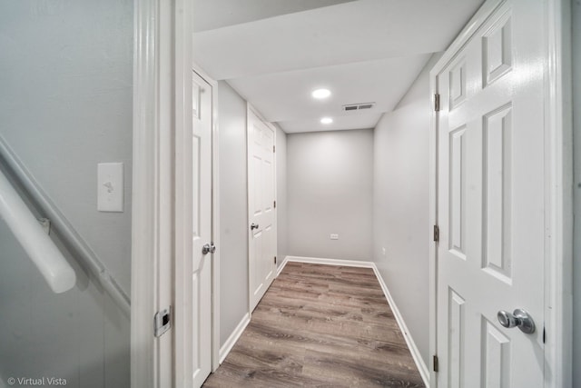 15 Ridge Rd, Lemont, IL 60439 - hallway featuring wood finished floors and recessed lighting