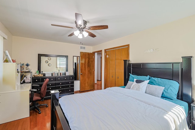 1008 S Beechwood Dr, Mount Prospect, IL 60056 - bedroom with wood finished floors and a ceiling fan