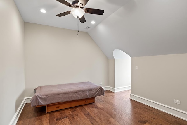 23 Enclave Ct, South Barrington, IL 60010 - bedroom with wood finished floors, vaulted ceiling, recessed lighting, and a ceiling fan