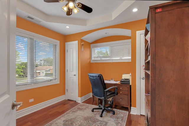 8453 W Bruce Dr, Niles, IL 60714 - office space with a ceiling fan, wood finished floors, recessed lighting, and a raised ceiling