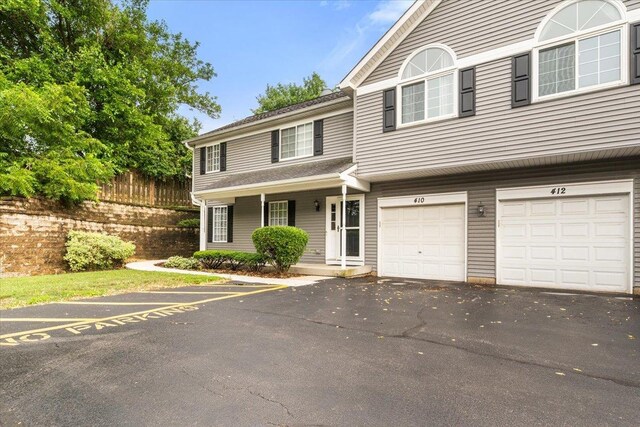 410 Village Creek Dr Unit 410, Lake In The Hills, IL 60156 - photo 3