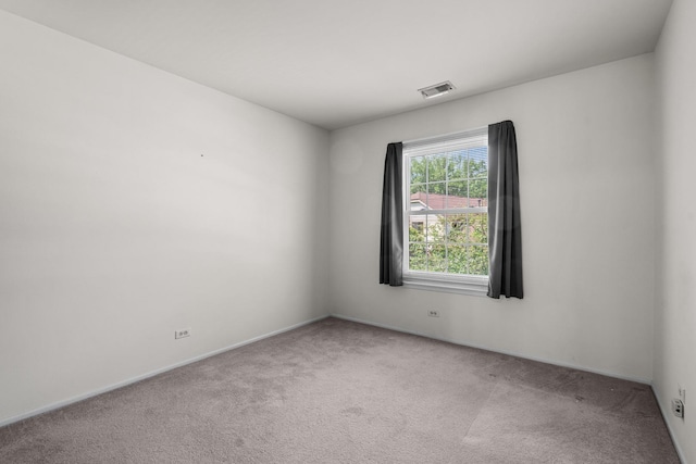 543 Williamsburg Ct Unit C2, Wheeling, IL 60090 - unfurnished room with carpet floors