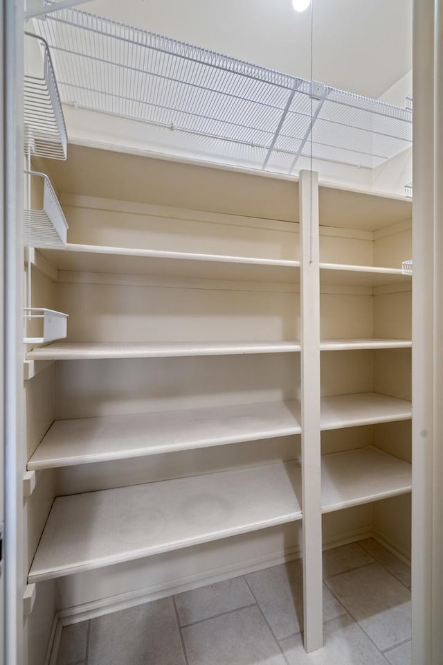 543 Williamsburg Ct Unit C2, Wheeling, IL 60090 - view of pantry
