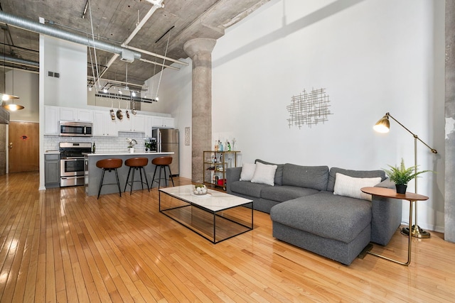 360 W Illinois St Unit 2C, Chicago, IL 60654 - photo 4