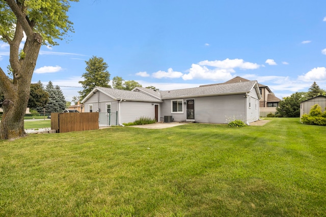 6759 W 91st St, Oak Lawn, IL 60453 - view of front of house with a patio