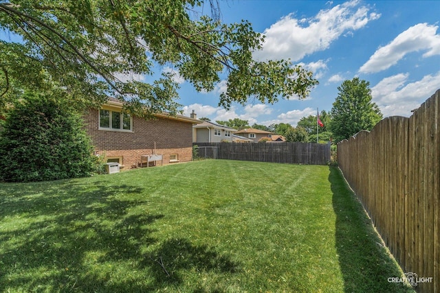 8349 Cristina Ave, Orland Park, IL 60462 - view of fenced backyard