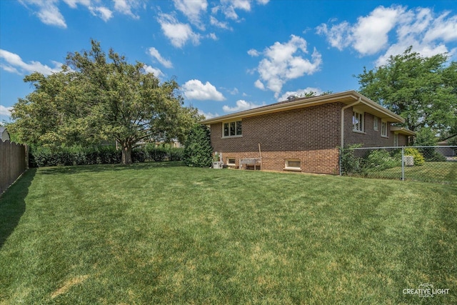 8349 Cristina Ave, Orland Park, IL 60462 - view of fenced backyard