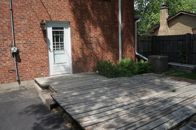 3325 Gilead Ave, Zion, IL 60099 - view of wooden deck