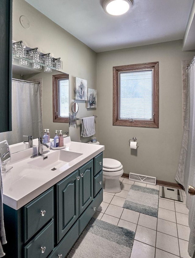 913 S See Gwun Ave, Mount Prospect, IL 60056 - bathroom featuring vanity, tile patterned floors, and a shower with curtain