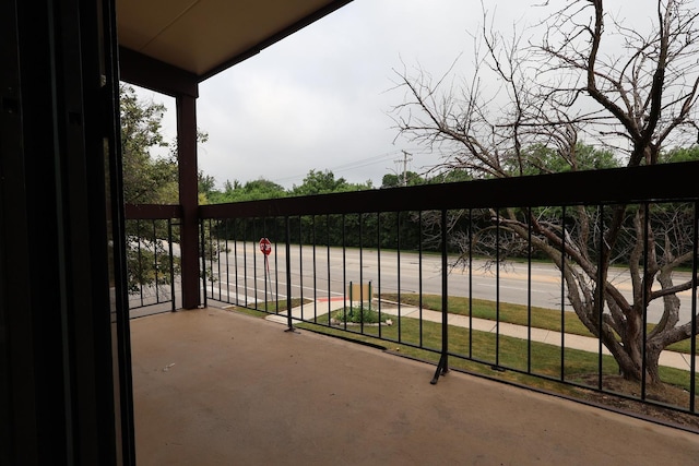 15103 Quail Hollow Dr Unit 604, Orland Park, IL 60462 - view of balcony