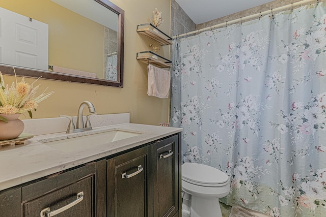 374 Heine Ave, Elgin, IL 60123 - full bath with vanity and a shower with shower curtain
