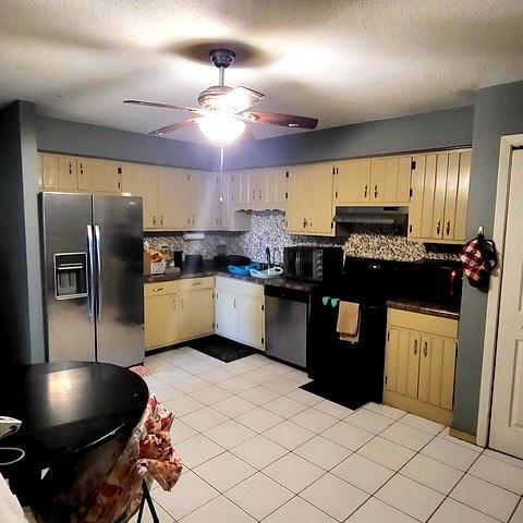 212 Madison St Unit 3B, Joliet, IL 60435 - photo 2