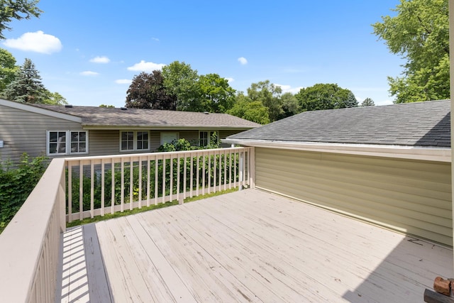 4809 Cayuga Rd, Rockford, IL 61107 - view of wooden deck