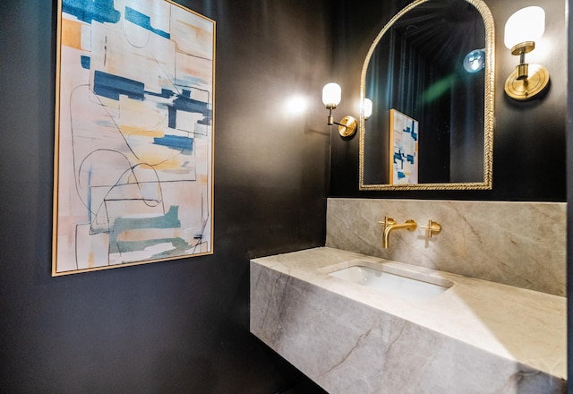 2715 Reese Ave, Evanston, IL 60201 - bathroom featuring vanity