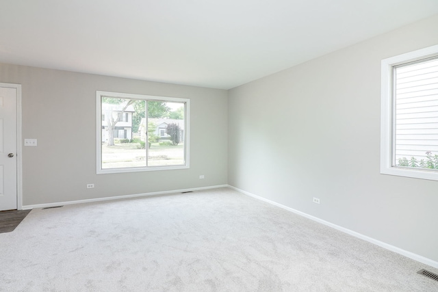 1302 Haverhill Cir, Naperville, IL 60563 - carpeted empty room with baseboards