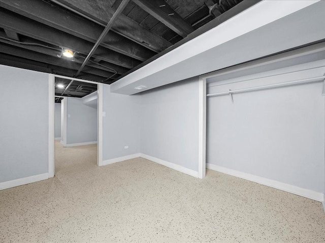 6501 S Hamilton Ave, Chicago, IL 60636 - finished below grade area with baseboards