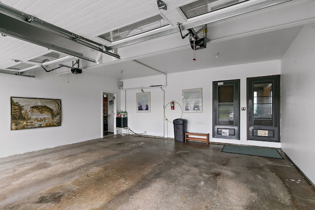 1606 Gregden Shores Dr, Sterling, IL 61081 - garage with a garage door opener