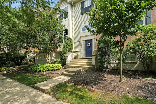 186 Willow Blvd, Willow Springs, IL 60480 - view of front of home with entry steps